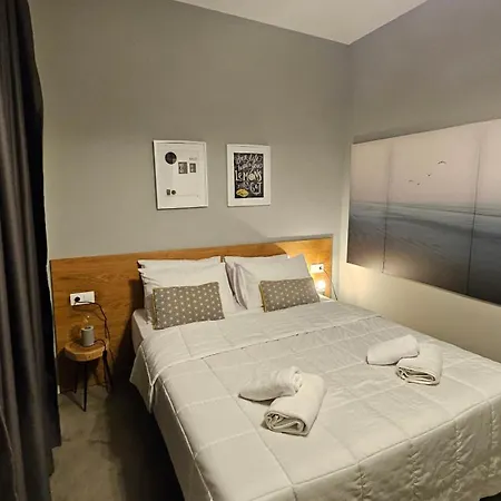 Apartment A Place 4 U Below Acropolis Athens